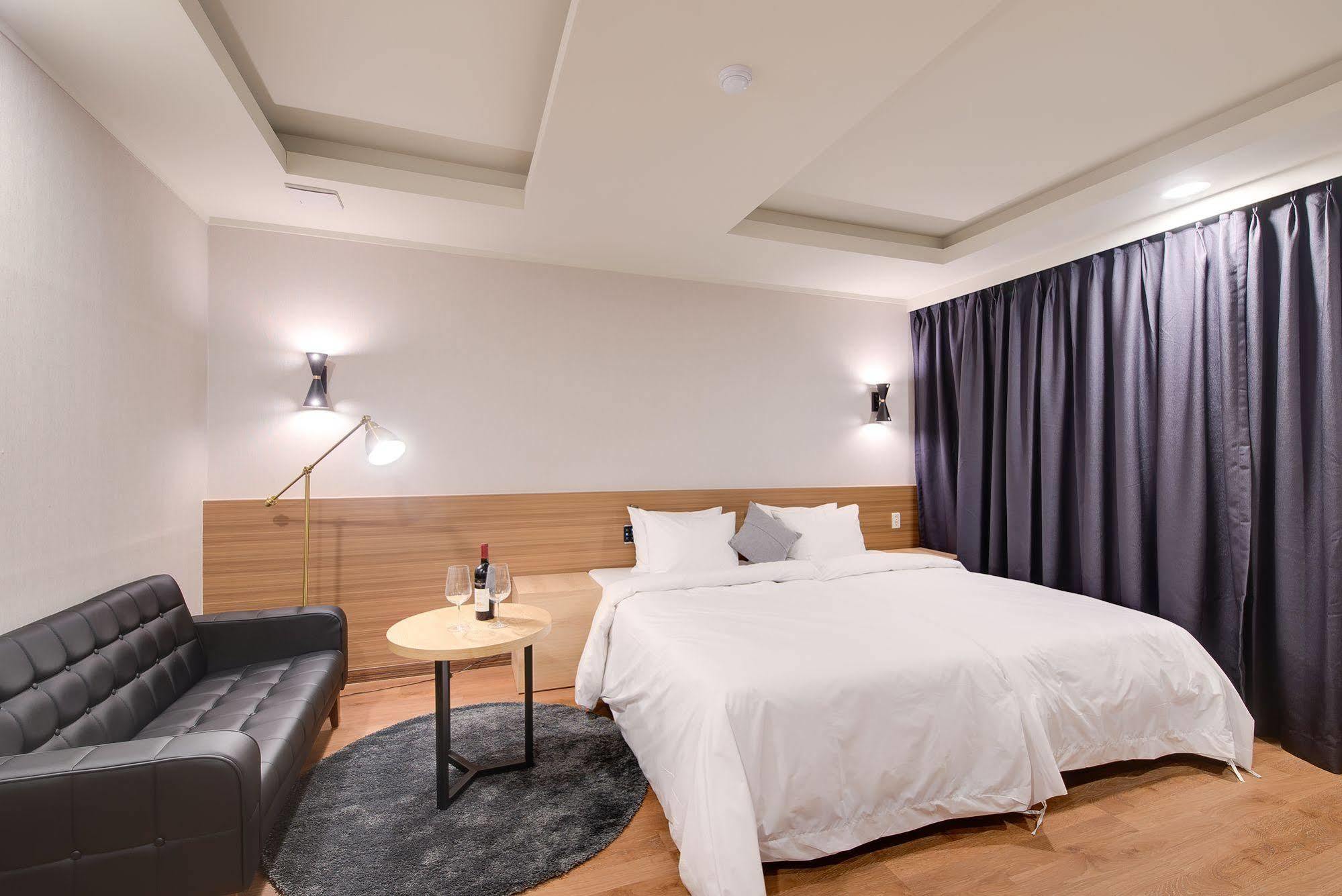 M Hotel Seul Exterior foto